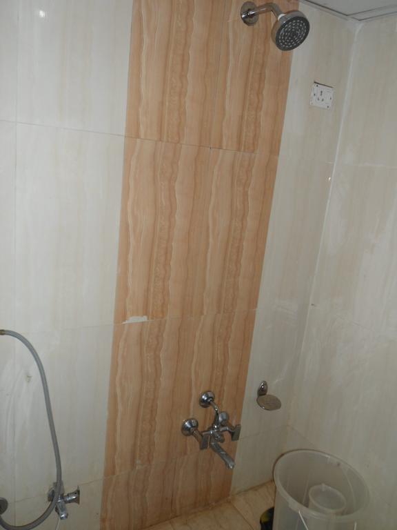 Hotel Avion Inn Ahmadabad Pokój zdjęcie